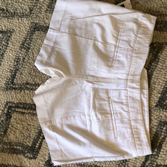 NWT Gap flat front  clean front White cotton canvas shorts size 8 - Picture 6 of 7